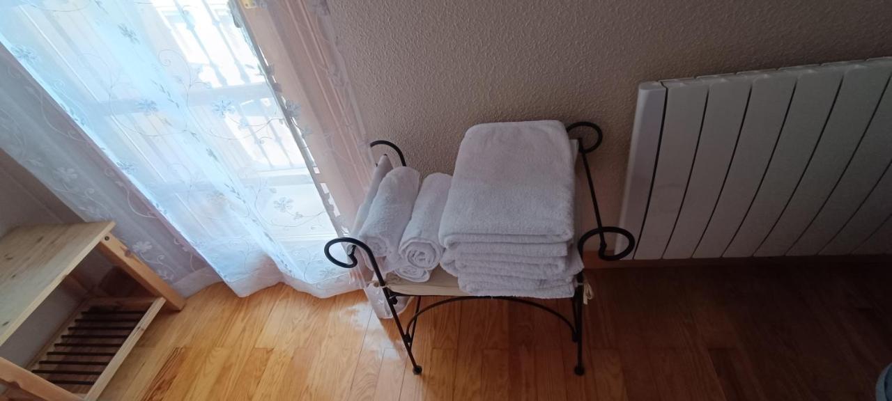 Apartamento El Refugio De Sara Benasque Ngoại thất bức ảnh