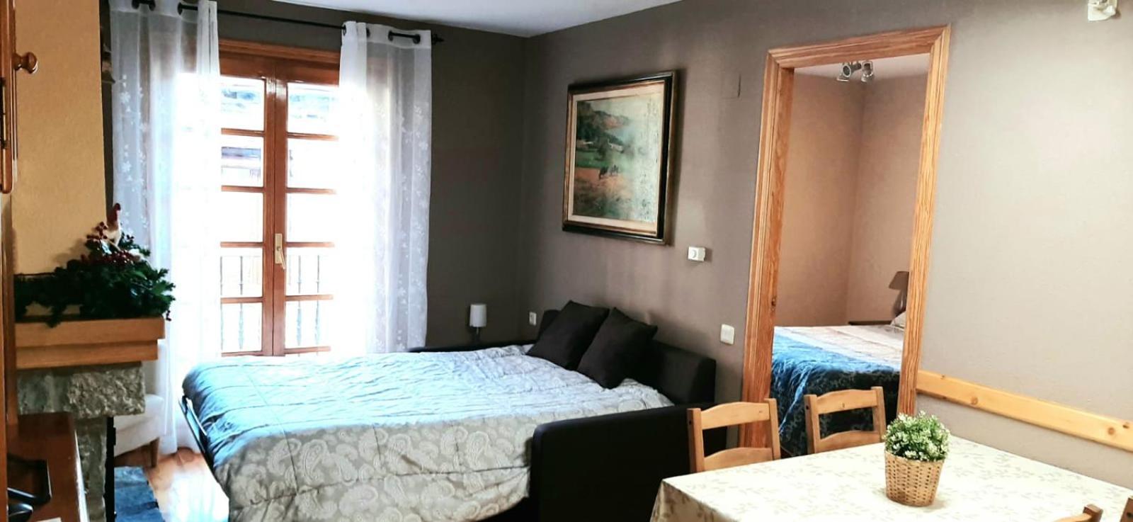 Apartamento El Refugio De Sara Benasque Ngoại thất bức ảnh